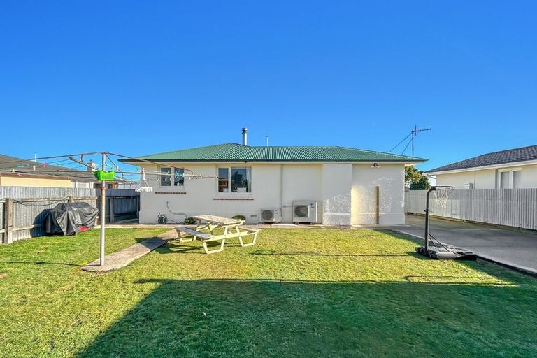 Photo of property in 12 Wye Street, Newfield, Invercargill, 9812