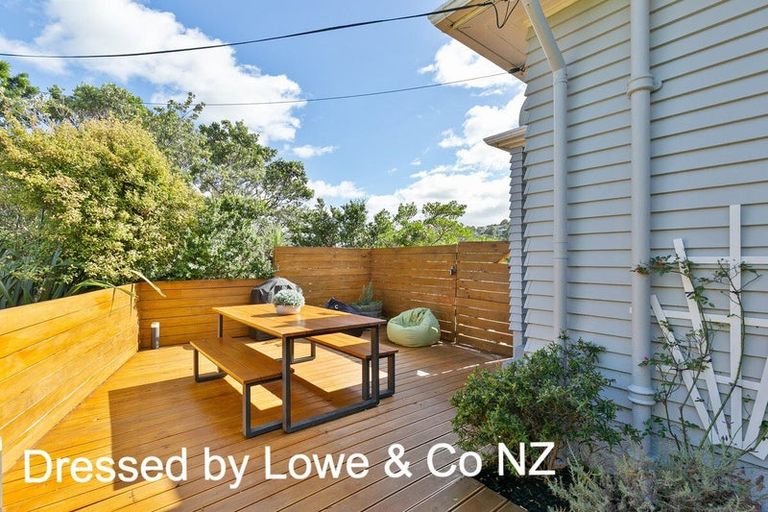 Photo of property in 16 Rodney Street, Northland, Wellington, 6012