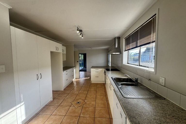 Photo of property in 56 Tennessee Avenue, Mangere East, Auckland, 2024