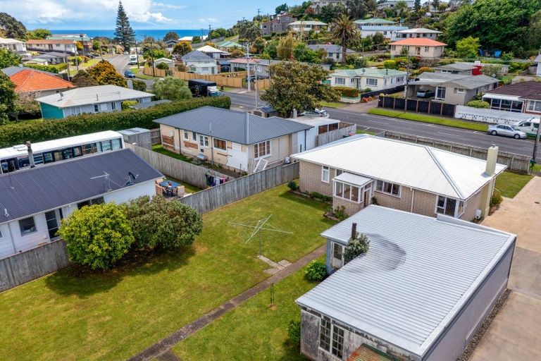 Photo of property in 210 Ngamotu Road, Spotswood, New Plymouth, 4310