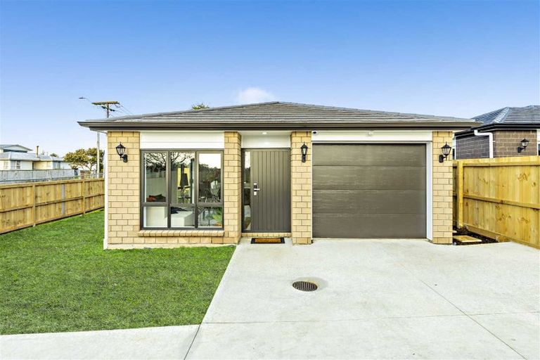 Photo of property in 18a Gardiner Grove, Mangere East, Auckland, 2024