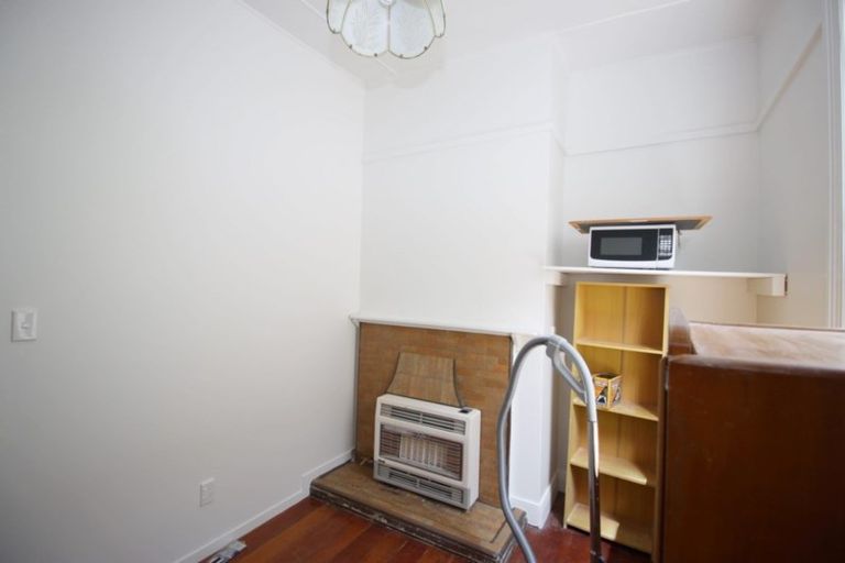 Photo of property in 104 Wallace Street, Mount Cook, Wellington, 6021