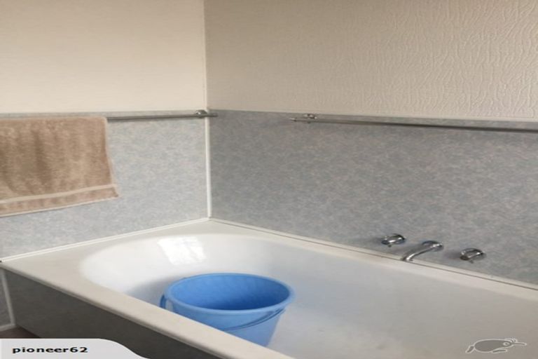 Photo of property in 27 Tuirau Place, Ilam, Christchurch, 8041
