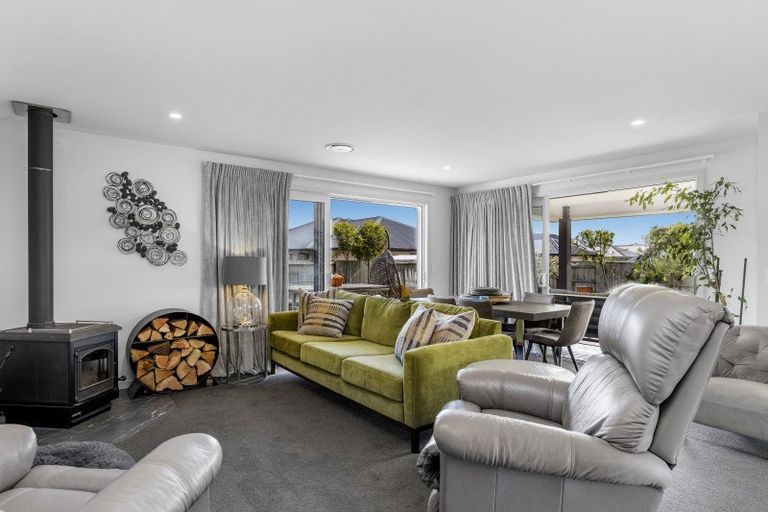 Photo of property in 22 Harakeke Drive, Wharewaka, Taupo, 3330