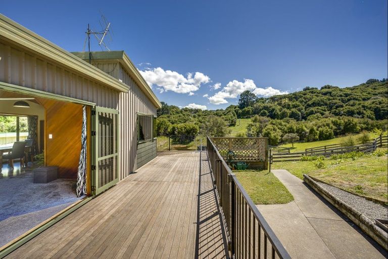 Photo of property in 1079 Ellis Wallace Road, Eskdale, Napier, 4182