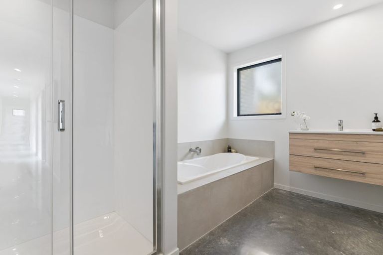 Photo of property in 7 Kayelene Place, Omokoroa, 3114