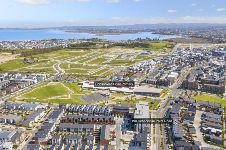 Photo of property in 190 Hobsonville Point Road, Hobsonville, Auckland, 0616