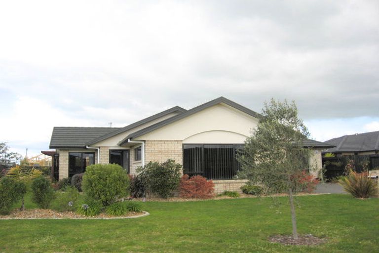 Photo of property in 27 Rota Close, Papamoa Beach, Papamoa, 3118