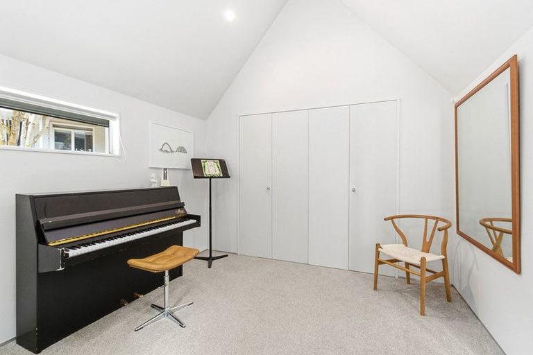 Photo of property in 15b Perth Street, Ngaio, Wellington, 6035