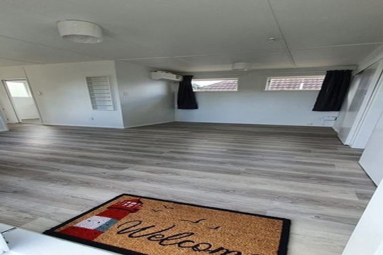 Photo of property in 624 Pakuranga Road, Howick, Auckland, 2010