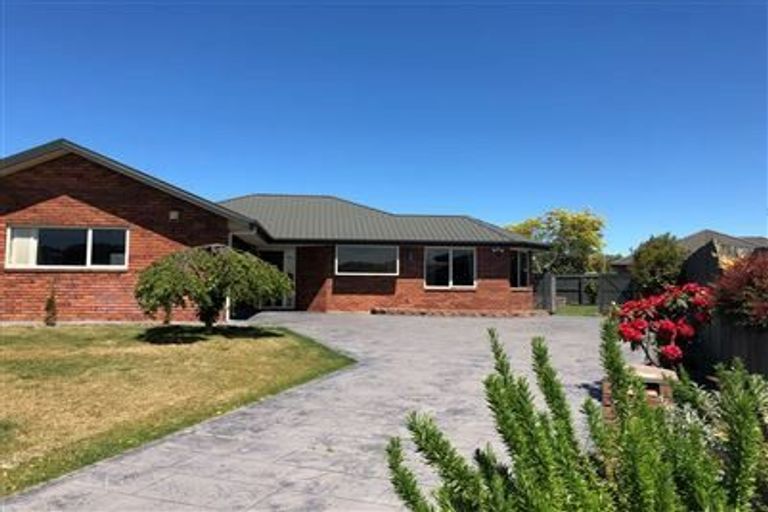 Photo of property in 10 Joe Burns Place, Wigram, Christchurch, 8042