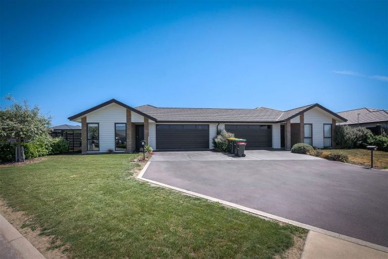 Photo of property in 14 Hartford Crescent, Rolleston, 7615