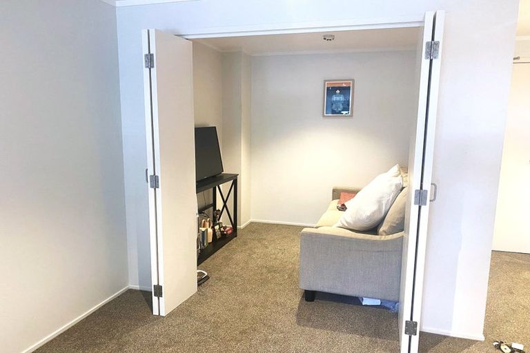 Photo of property in 18e/30 Westward Ho, Glen Eden, Auckland, 0602