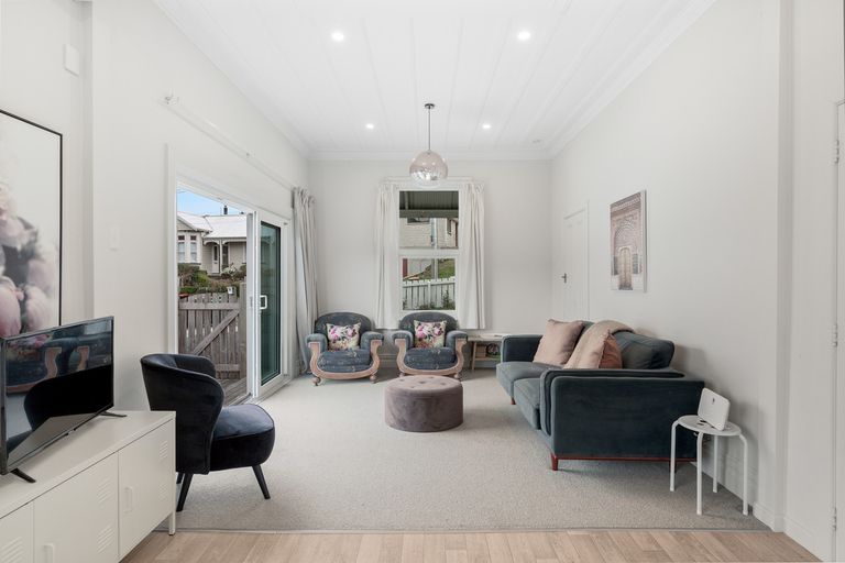 Photo of property in 48 Nairn Street, Kaikorai, Dunedin, 9010