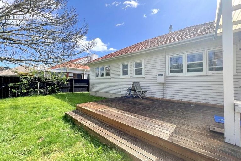 Photo of property in 55 Jellicoe Drive, Hamilton East, Hamilton, 3216