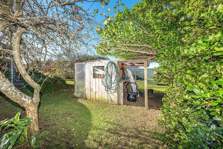 Photo of property in 14 Budge Street, Fordell, Whanganui, 4572