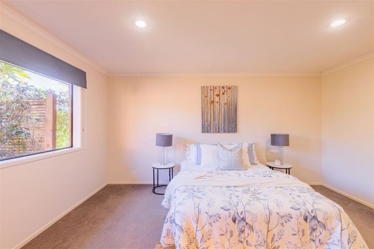 Photo of property in 16 Milbrook Place, Chartwell, Hamilton, 3210