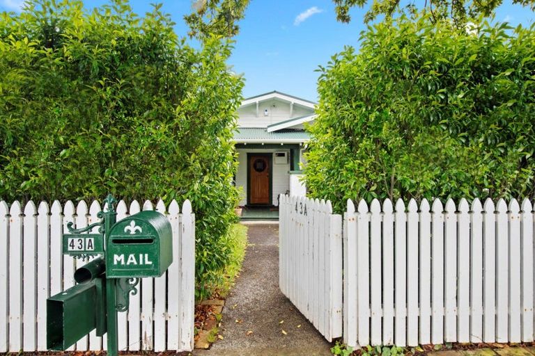 Photo of property in 43a Hall Street, Pukekohe, 2120