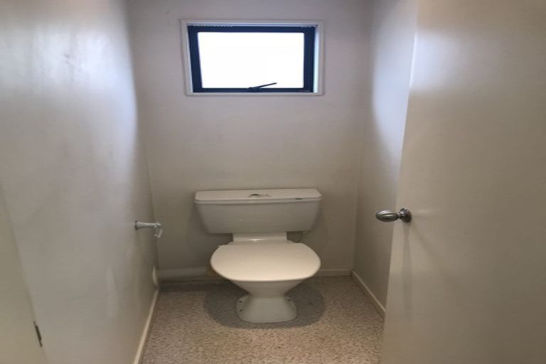 Photo of property in 2u1 Malcolm Lane, Thorndon, Wellington, 6011