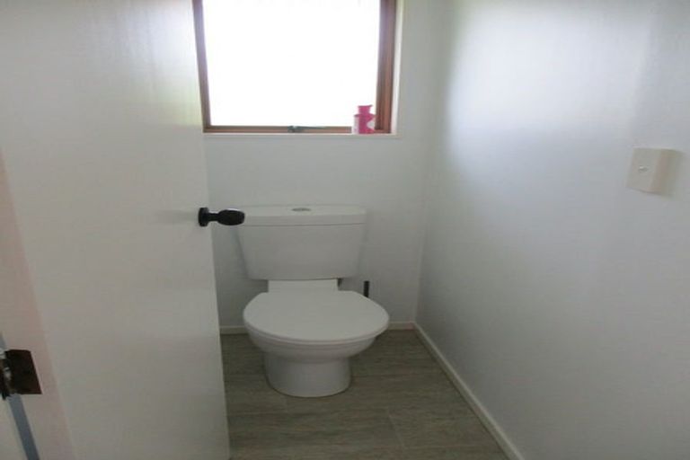 Photo of property in 10 Te Kama Street, Levin, 5510