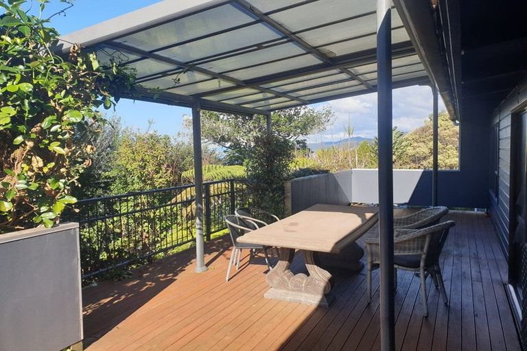 Photo of property in 15 Puriri Place, Tuateawa, Coromandel, 3583