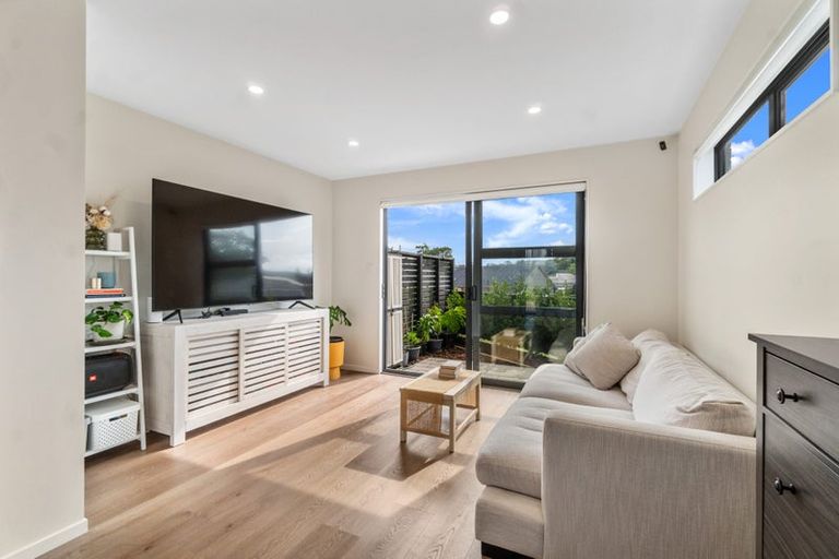 Photo of property in 89 Selo Street, Glen Eden, Auckland, 0602