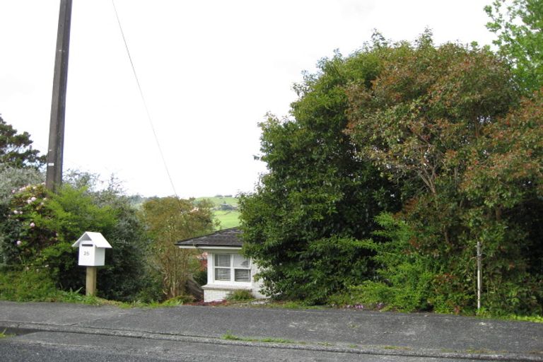 Photo of property in 25 Bellevue Avenue, Wellsford, 0900