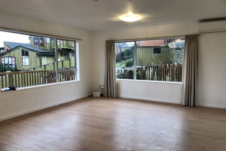 Photo of property in 1/95c Captain Scott Road, Glen Eden, Auckland, 0602
