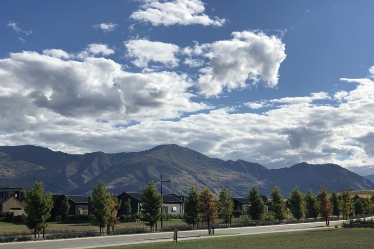 Photo of property in Northlake, 3 Lindis Road, Wanaka, 9305