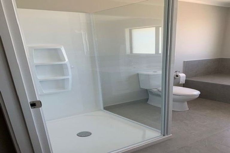 Photo of property in 36 Weka Street, Mangawhai, 0505