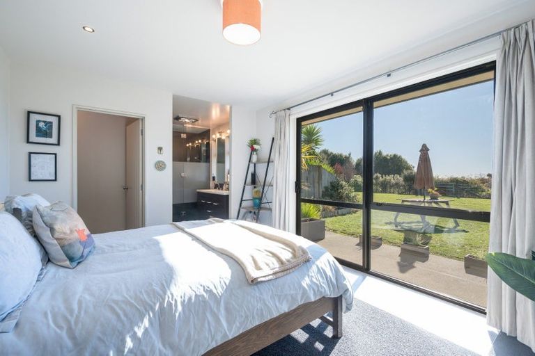 Photo of property in 4 Moneymore Place, Wakefield, 7095