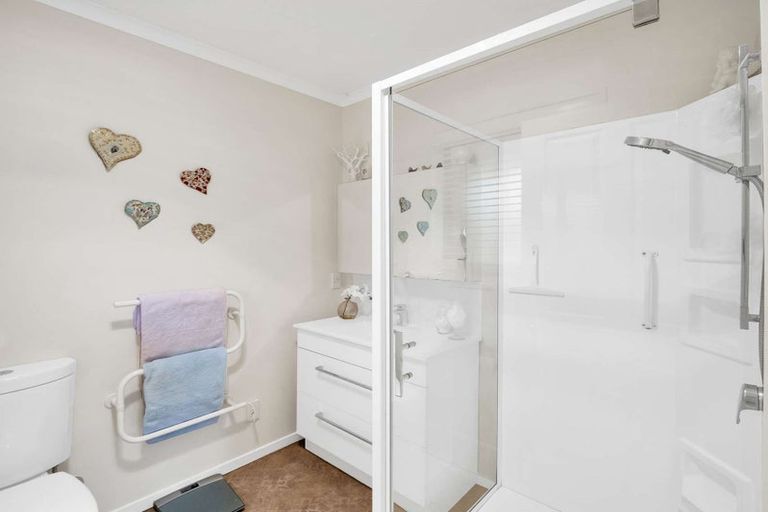 Photo of property in 39 Bank Street, Amberley, 7410