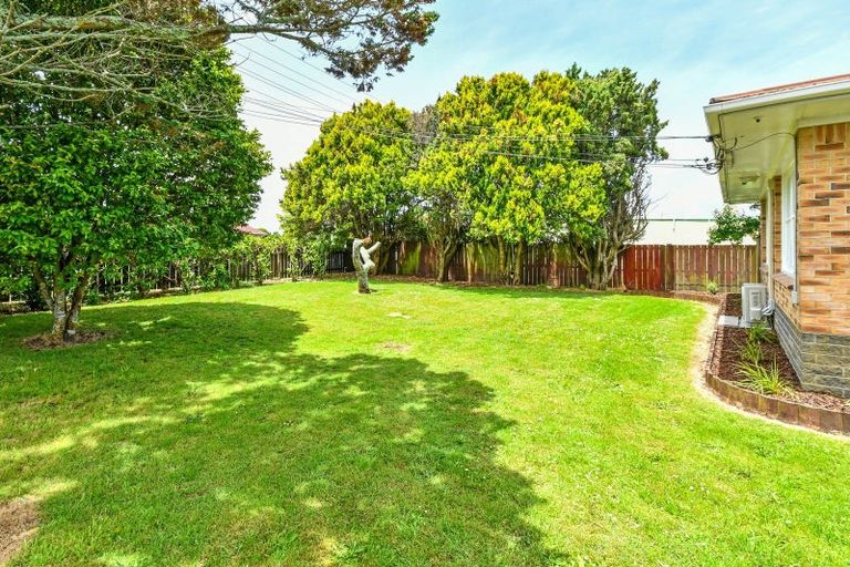 Photo of property in 1/60 Grove Road, Papakura, 2110