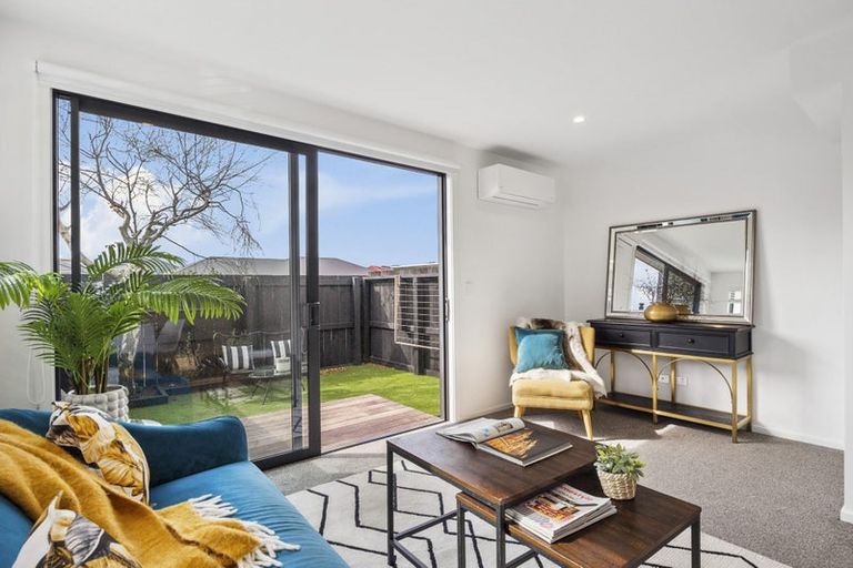 Photo of property in 67c Royal Crescent, Saint Kilda, Dunedin, 9012