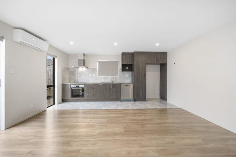 Photo of property in 4b Enchantment Lane, Karaka, Papakura, 2113