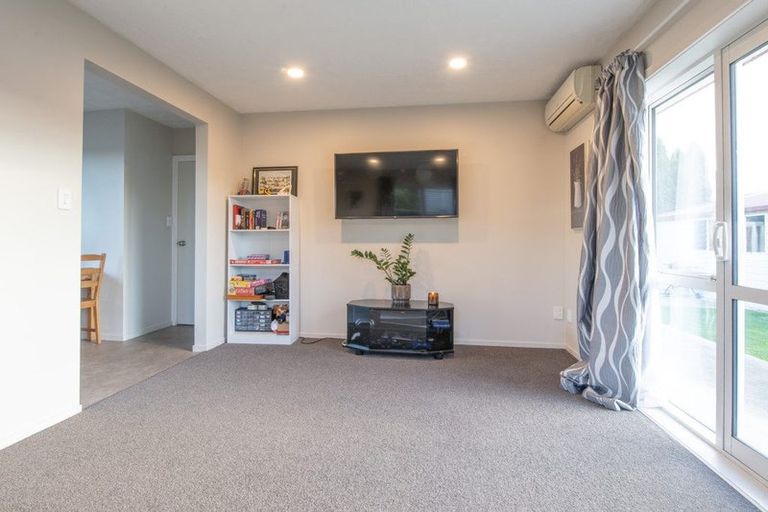 Photo of property in 2/7 Kissel Street, Templeton, Christchurch, 8042