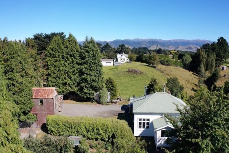Photo of property in 3 Adolphus Street, Norsewood, 4974
