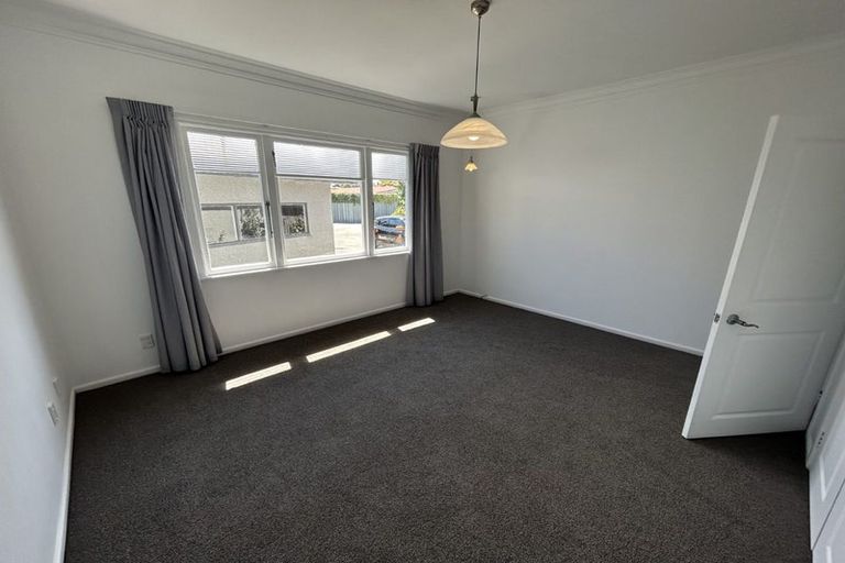 Photo of property in 17 Anzac Avenue, Onekawa, Napier, 4110
