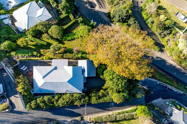 Photo of property in 1 Lucy Road, Bluff Hill, Napier, 4110