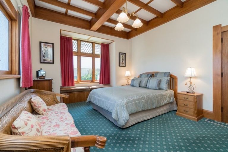 Photo of property in 13 Victoria Street, Hawera, 4610