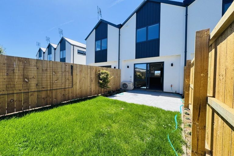 Photo of property in 9a/2 Maronan Street, Woolston, Christchurch, 8023