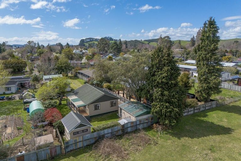 Photo of property in 2/33 Tongariro Road, Turangi, 3334