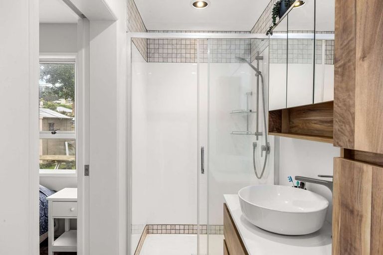 Photo of property in 208 Ngamotu Road, Spotswood, New Plymouth, 4310