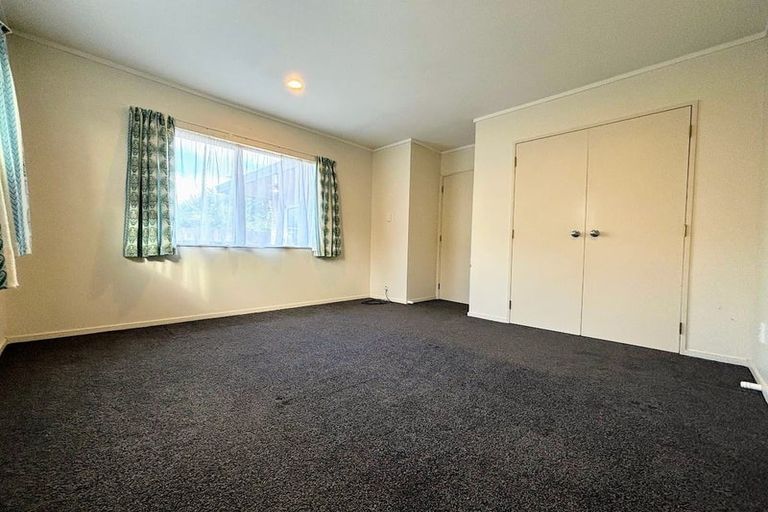 Photo of property in 8b Oakwood Place, Pukekohe, 2120