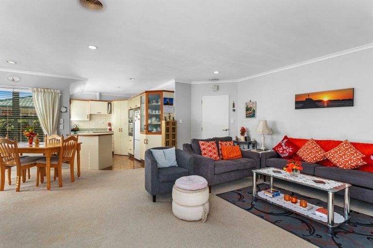 Photo of property in 2/44 Peace Street, Whakatane, 3120