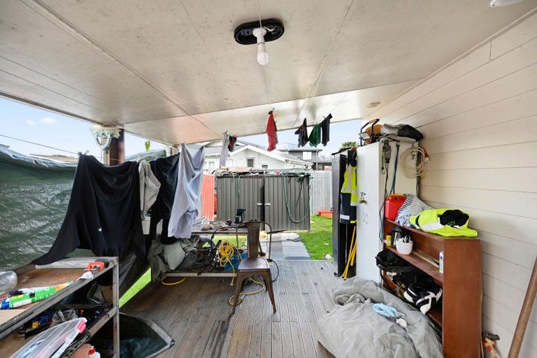 Photo of property in 117 Avalon Drive, Nawton, Hamilton, 3200