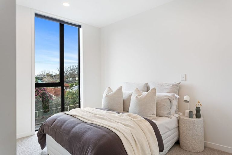 Photo of property in 6/36 Edmonton Road, Henderson, Auckland, 0612