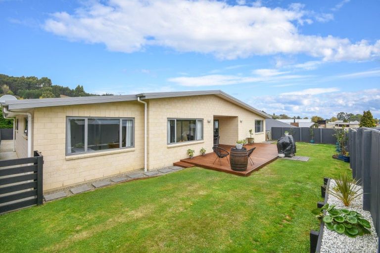 Photo of property in 6 Heasley Lane, Mosgiel, 9092
