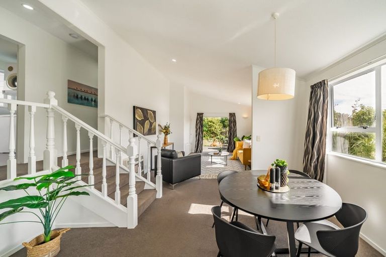 Photo of property in 8 James Cook Drive, Whitby, Porirua, 5024