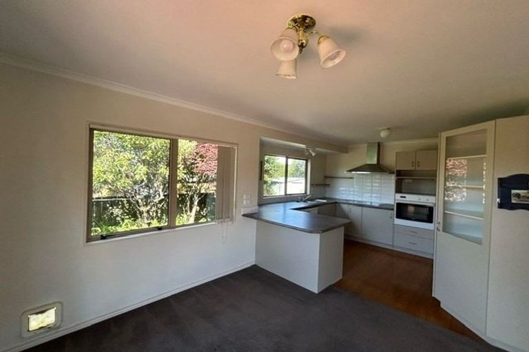 Photo of property in 18 Maddison Place, Welcome Bay, Tauranga, 3112
